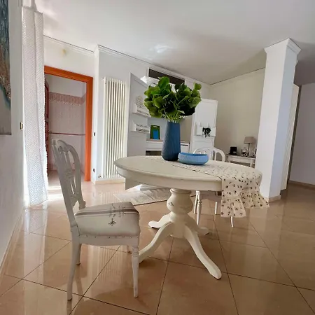Rebecca's Collection Villa Grottammare